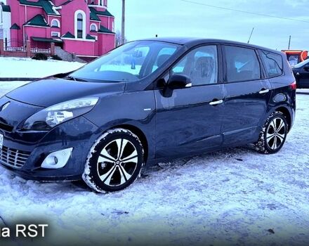 Сірий Рено Сценік, об'ємом двигуна 1.6 л та пробігом 334 тис. км за 7700 $, фото 1 на Automoto.ua