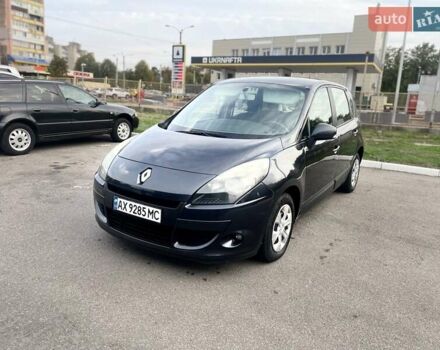 Сірий Рено Сценік, об'ємом двигуна 1.5 л та пробігом 300 тис. км за 6000 $, фото 1 на Automoto.ua