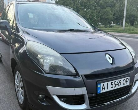 Сірий Рено Сценік, об'ємом двигуна 2 л та пробігом 220 тис. км за 7600 $, фото 1 на Automoto.ua
