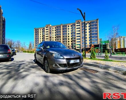 Серый Рено Сценик, объемом двигателя 1.5 л и пробегом 240 тыс. км за 6700 $, фото 1 на Automoto.ua