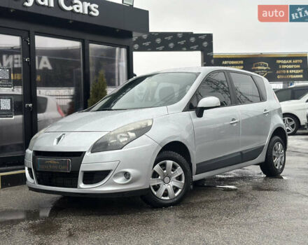 Сірий Рено Сценік, об'ємом двигуна 1.5 л та пробігом 285 тис. км за 6400 $, фото 1 на Automoto.ua