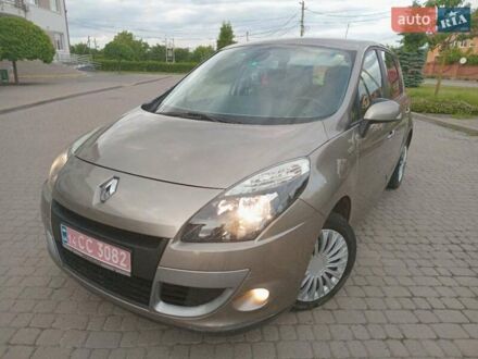 Рено Сценік 2011 у Львові на Automoto.ua Сірий Рено Сценік, об'ємом двигуна 1.4 л та пробігом 158 тис. км за 6500 $, фото 1 на Automoto.ua