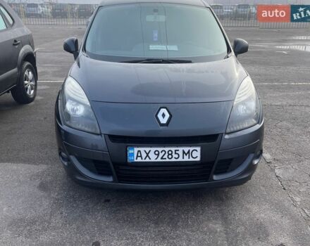 Сірий Рено Сценік, об'ємом двигуна 1.5 л та пробігом 367 тис. км за 5900 $, фото 1 на Automoto.ua