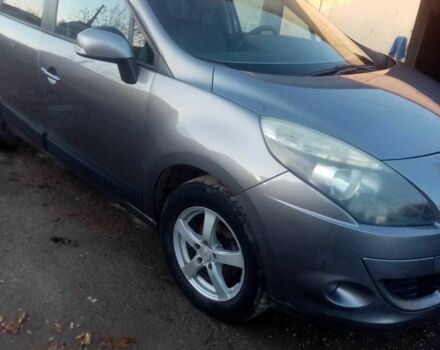 Сірий Рено Сценік, об'ємом двигуна 1.5 л та пробігом 215 тис. км за 5500 $, фото 1 на Automoto.ua