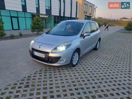 Сірий Рено Сценік, об'ємом двигуна 1.46 л та пробігом 309 тис. км за 6000 $, фото 1 на Automoto.ua