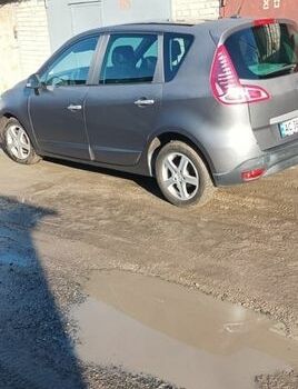 Сірий Рено Сценік, об'ємом двигуна 1.46 л та пробігом 154 тис. км за 7800 $, фото 1 на Automoto.ua