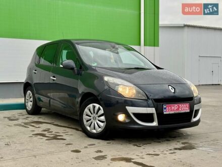 Серый Рено Сценик, объемом двигателя 1.6 л и пробегом 233 тыс. км за 8300 $, фото 1 на Automoto.ua