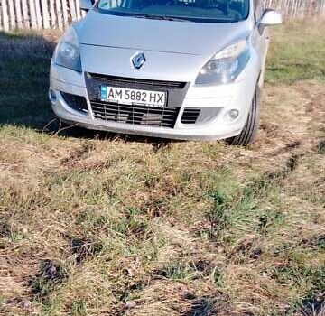 Сірий Рено Сценік, об'ємом двигуна 1.6 л та пробігом 243 тис. км за 12000 $, фото 1 на Automoto.ua