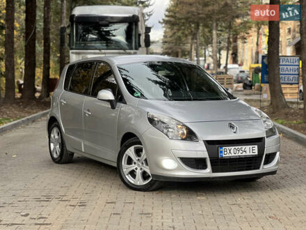 Сірий Рено Сценік, об'ємом двигуна 1.6 л та пробігом 290 тис. км за 7250 $, фото 1 на Automoto.ua