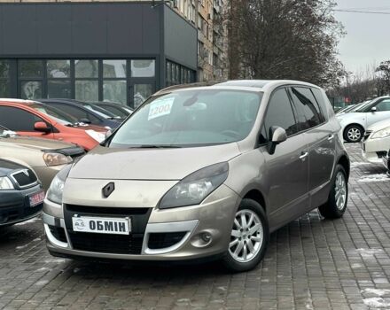 Серый Рено Сценик, объемом двигателя 1.5 л и пробегом 262 тыс. км за 7400 $, фото 1 на Automoto.ua