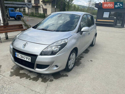 Рено Сценик 2011 в Бориславе на Automoto.ua Серый Рено Сценик, объемом двигателя 1.5 л и пробегом 178 тыс. км за 6650 $, фото 1 на Automoto.ua