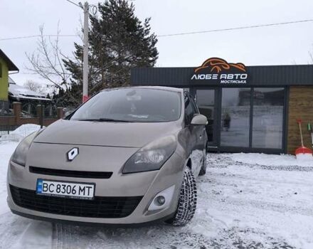 Серый Рено Сценик, объемом двигателя 1.46 л и пробегом 315 тыс. км за 6499 $, фото 1 на Automoto.ua