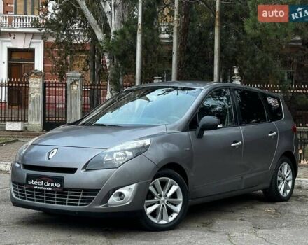 Серый Рено Сценик, объемом двигателя 1.46 л и пробегом 313 тыс. км за 8199 $, фото 1 на Automoto.ua