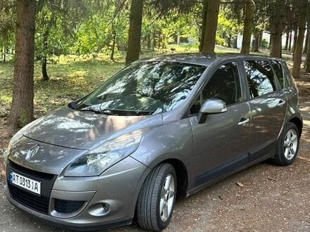 Серый Рено Сценик, объемом двигателя 1.5 л и пробегом 249 тыс. км за 6000 $, фото 1 на Automoto.ua