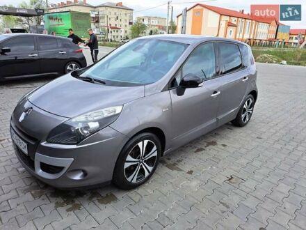 Рено Сценик 2011 в Ковель на Automoto.ua Серый Рено Сценик, объемом двигателя 1.5 л и пробегом 265 тыс. км за 7500 $, фото 1 на Automoto.ua