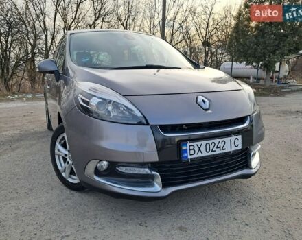 Сірий Рено Сценік, об'ємом двигуна 1.5 л та пробігом 229 тис. км за 7999 $, фото 1 на Automoto.ua