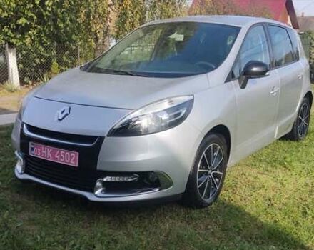 Серый Рено Сценик, объемом двигателя 1.46 л и пробегом 221 тыс. км за 7700 $, фото 1 на Automoto.ua