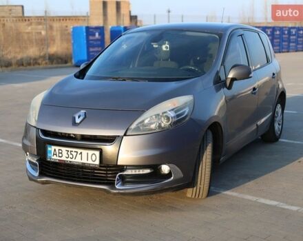 Серый Рено Сценик, объемом двигателя 1.46 л и пробегом 244 тыс. км за 8300 $, фото 1 на Automoto.ua