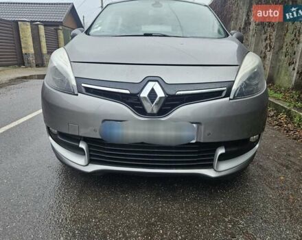 Серый Рено Сценик, объемом двигателя 1.5 л и пробегом 200 тыс. км за 8400 $, фото 1 на Automoto.ua