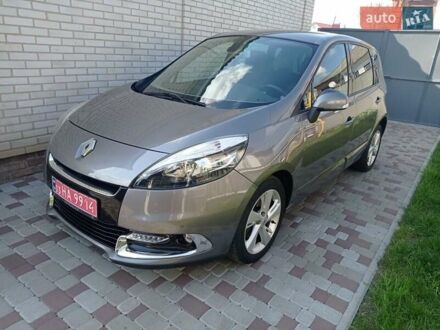 Рено Сценик 2012 в Нежине на Automoto.ua Серый Рено Сценик, объемом двигателя 1.6 л и пробегом 174 тыс. км за 8500 $, фото 1 на Automoto.ua