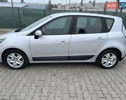 Серый Рено Сценик, объемом двигателя 1.5 л и пробегом 268 тыс. км за 7900 $, фото 1 на Automoto.ua