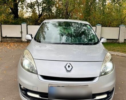 Сірий Рено Сценік, об'ємом двигуна 1.6 л та пробігом 239 тис. км за 9300 $, фото 1 на Automoto.ua