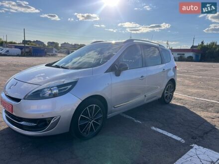 Сірий Рено Сценік, об'ємом двигуна 1.6 л та пробігом 288 тис. км за 7900 $, фото 1 на Automoto.ua