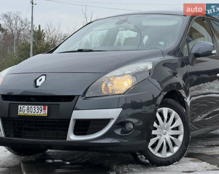 Серый Рено Сценик, объемом двигателя 1.4 л и пробегом 94 тыс. км за 7499 $, фото 1 на Automoto.ua