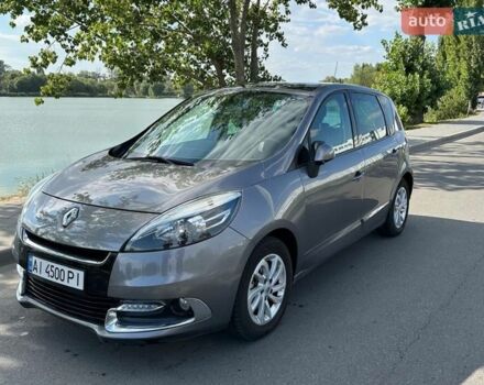 Сірий Рено Сценік, об'ємом двигуна 1.5 л та пробігом 247 тис. км за 8000 $, фото 1 на Automoto.ua