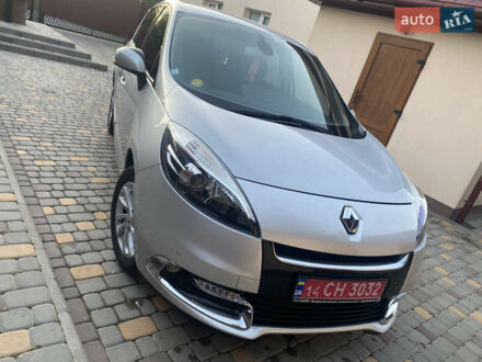 Сірий Рено Сценік, об'ємом двигуна 1.5 л та пробігом 202 тис. км за 9400 $, фото 1 на Automoto.ua