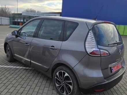 Серый Рено Сценик, объемом двигателя 1.5 л и пробегом 272 тыс. км за 9355 $, фото 1 на Automoto.ua