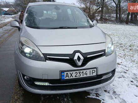 Сірий Рено Сценік, об'ємом двигуна 2 л та пробігом 248 тис. км за 8900 $, фото 1 на Automoto.ua