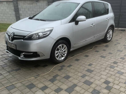 Серый Рено Сценик, объемом двигателя 1.6 л и пробегом 235 тыс. км за 8700 $, фото 1 на Automoto.ua