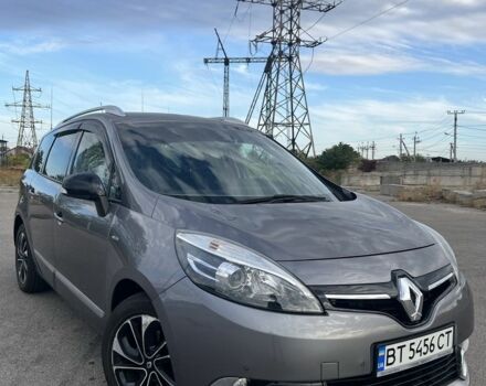 Серый Рено Сценик, объемом двигателя 1.6 л и пробегом 200 тыс. км за 10200 $, фото 1 на Automoto.ua