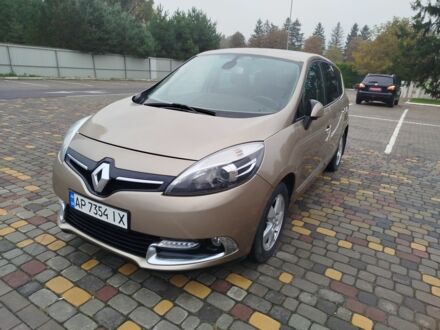 Рено Сценик 2016 в Луцке на Automoto.ua Серый Рено Сценик, объемом двигателя 1.5 л и пробегом 91 тыс. км за 8500 $, фото 1 на Automoto.ua