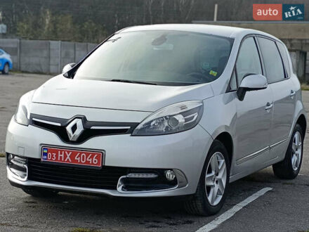 Серый Рено Сценик, объемом двигателя 1.5 л и пробегом 196 тыс. км за 9999 $, фото 1 на Automoto.ua