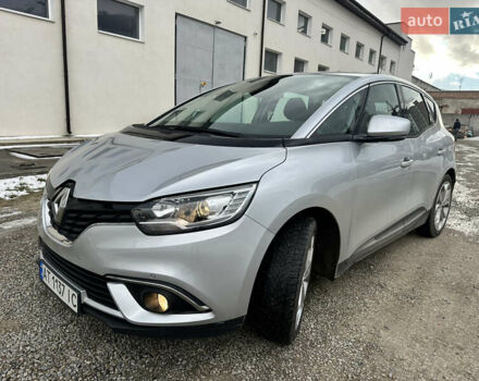 Серый Рено Сценик, объемом двигателя 1.46 л и пробегом 166 тыс. км за 12850 $, фото 1 на Automoto.ua