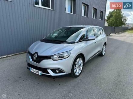 Серый Рено Сценик, объемом двигателя 1.8 л и пробегом 215 тыс. км за 16000 $, фото 1 на Automoto.ua