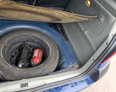 Синий Рено Сценик, объемом двигателя 2 л и пробегом 300 тыс. км за 1800 $, фото 3 на Automoto.ua