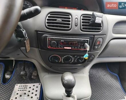 Синий Рено Сценик, объемом двигателя 1.9 л и пробегом 219 тыс. км за 2500 $, фото 10 на Automoto.ua