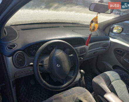 Синій Рено Сценік, об'ємом двигуна 1.6 л та пробігом 315 тис. км за 2350 $, фото 2 на Automoto.ua