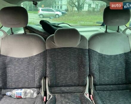 Синій Рено Сценік, об'ємом двигуна 2 л та пробігом 280 тис. км за 3700 $, фото 12 на Automoto.ua