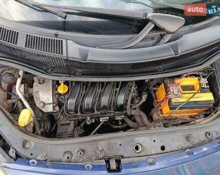 Синій Рено Сценік, об'ємом двигуна 1.6 л та пробігом 72 тис. км за 3800 $, фото 2 на Automoto.ua