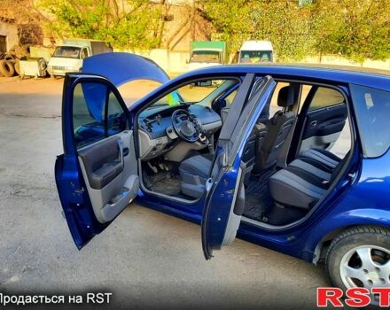 Рено Сценик 2003 в Владимир-Волынский на Automoto.ua Синий Рено Сценик, объемом двигателя 1.4 л и пробегом 320 тыс. км за 4300 $, фото 2 на Automoto.ua