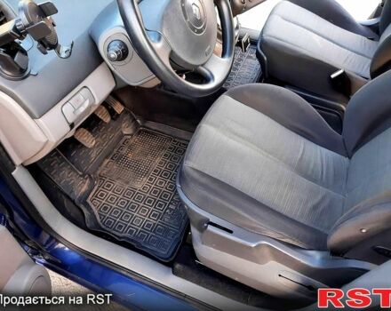 Рено Сценик 2003 в Владимир-Волынский на Automoto.ua Синий Рено Сценик, объемом двигателя 1.4 л и пробегом 320 тыс. км за 4300 $, фото 3 на Automoto.ua