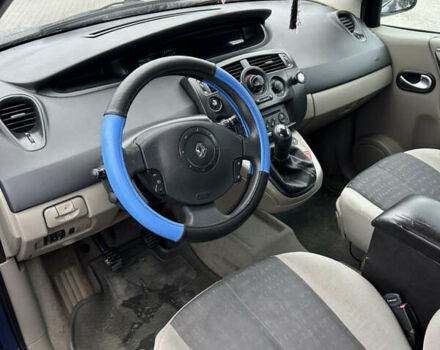 Синий Рено Сценик, объемом двигателя 1.6 л и пробегом 300 тыс. км за 4300 $, фото 6 на Automoto.ua