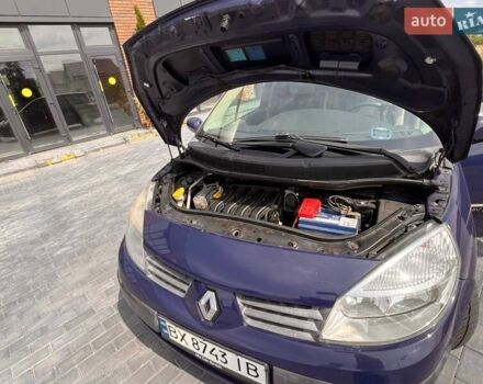 Синій Рено Сценік, об'ємом двигуна 1.6 л та пробігом 135 тис. км за 5590 $, фото 6 на Automoto.ua
