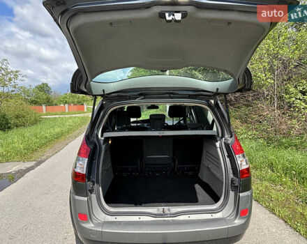 Синій Рено Сценік, об'ємом двигуна 1.6 л та пробігом 223 тис. км за 4450 $, фото 33 на Automoto.ua