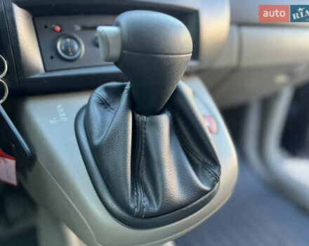 Синий Рено Сценик, объемом двигателя 1.6 л и пробегом 229 тыс. км за 5300 $, фото 24 на Automoto.ua