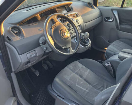 Синий Рено Сценик, объемом двигателя 2 л и пробегом 300 тыс. км за 3700 $, фото 4 на Automoto.ua